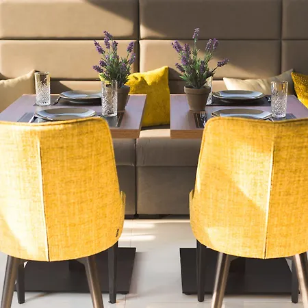 Bel Gostinjska kuća