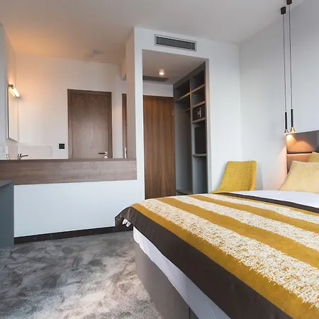 Bel Gostinjska kuća